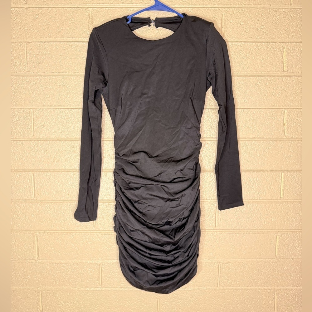 Bardot Elegant Black Ruched Dress - Picture 2 of 10